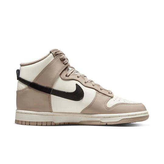 Dunk High Fossil Stone (W)