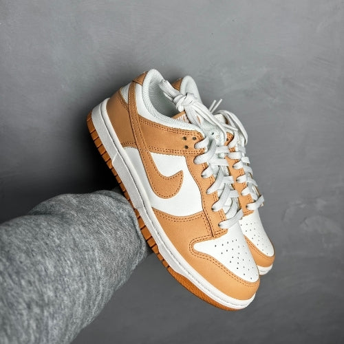 Dunk Low Harvest Moon (W)