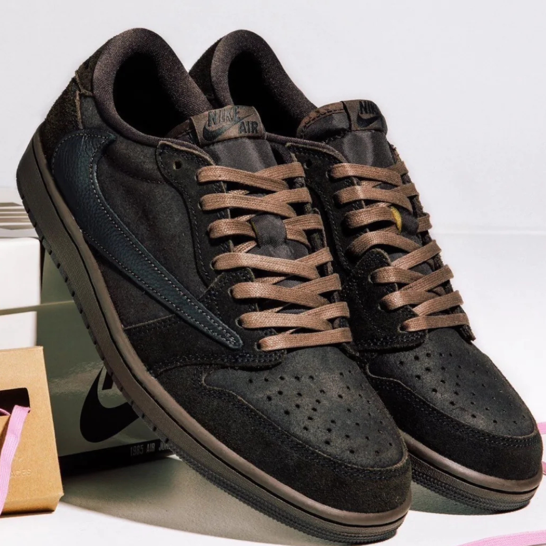 AIR JORDAN 1 RETRO LOW OG SP TRAVIS SCOTT VELVET BROWN